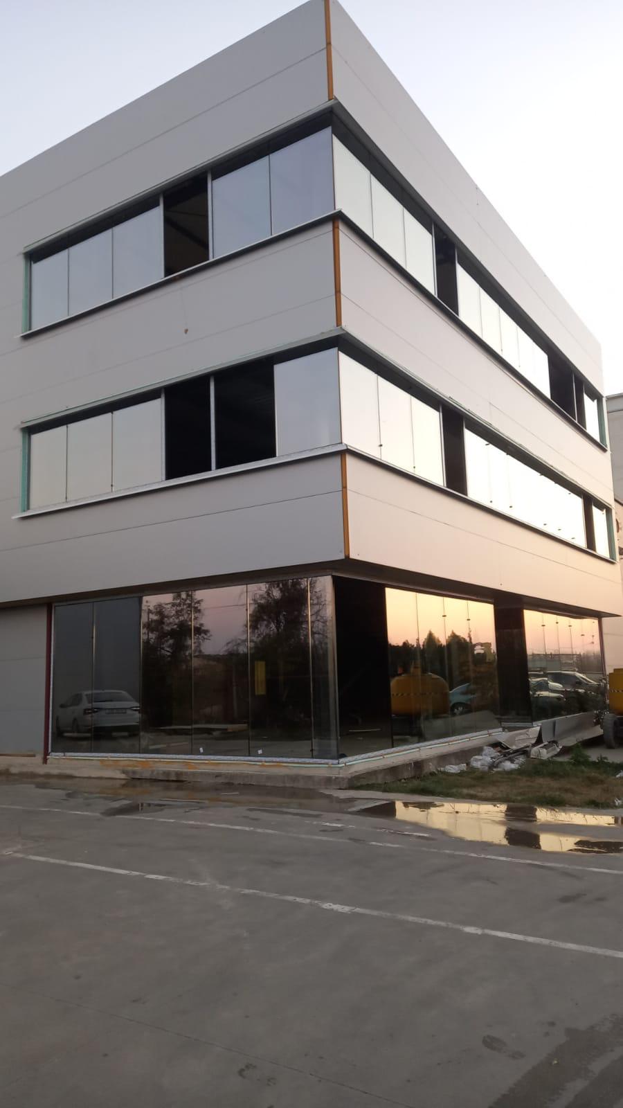 Balustradă sticlă lucrare 19