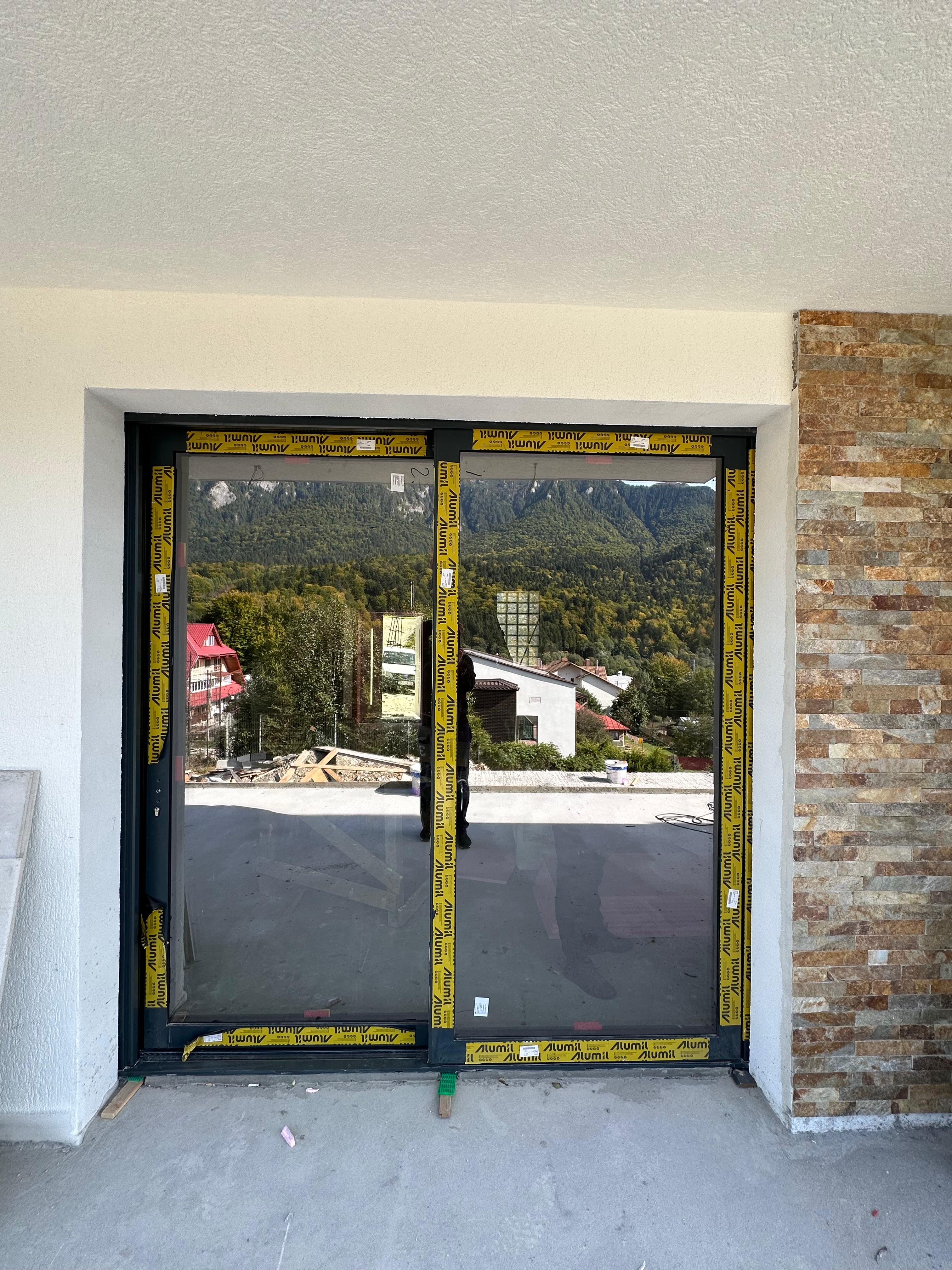 Copertină electrică pânză acrilică