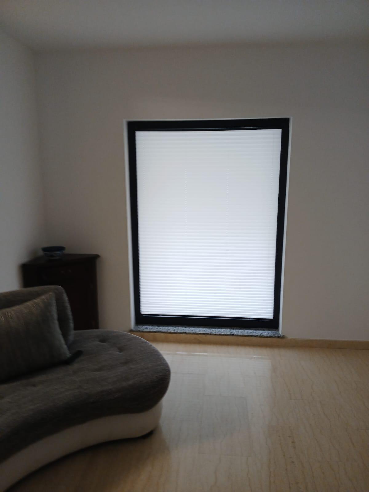 Vedere rulouri exterioare montate