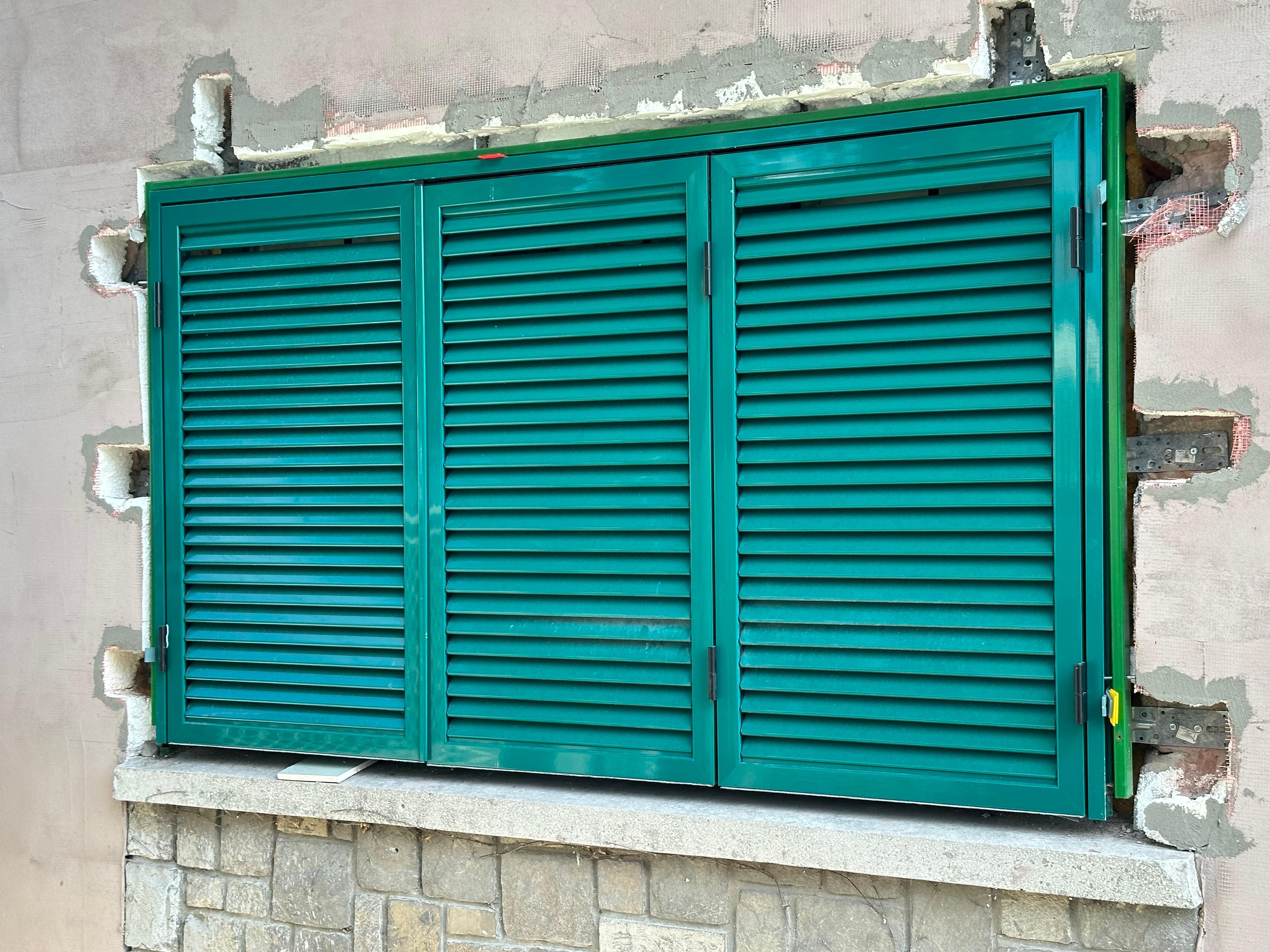 Rulouri exterioare lucrare 15
