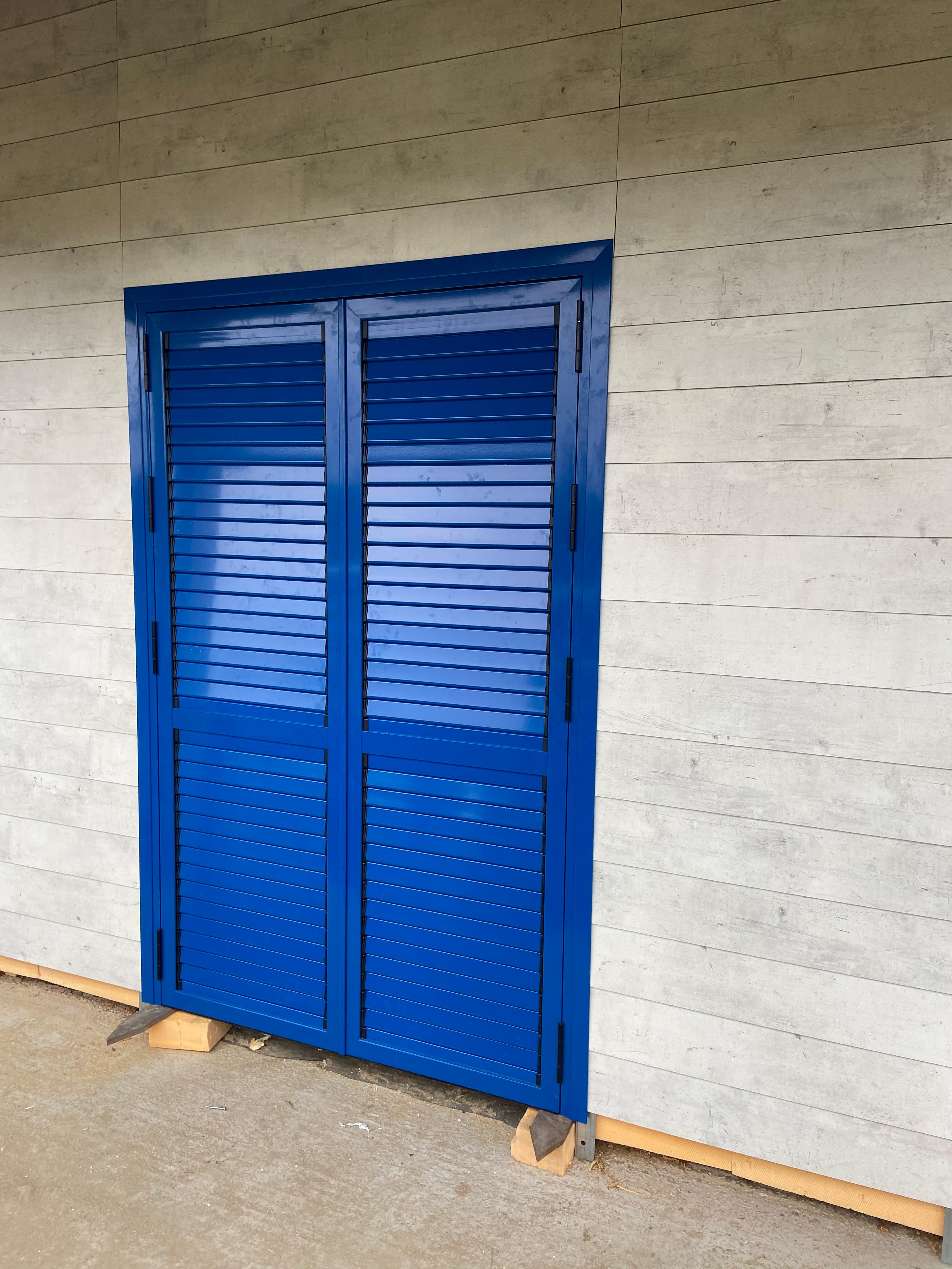 Rulouri exterioare lucrare 32